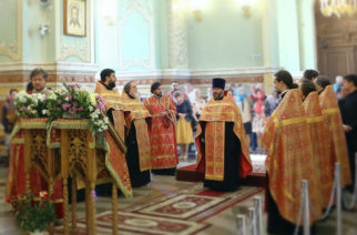 Молебен перед мощами Георгия Победоносца совершили в Казанском соборе