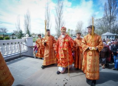 Митрополит Кирилл совершил Божественную литургию в Покровском соборе г. Невинномысска