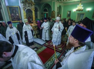 Митрополит Кирилл совершил всенощное бдение в Андреевском соборе Ставрополя