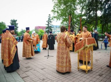 Митрополит Кирилл совершил заупокойную литию по погибшим в годы Великой Отечественной войны