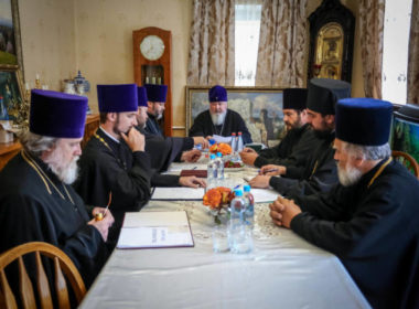 Митрополит Кирилл возглавил очередное заседание Епархиального совета