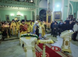 Митрополит Кирилл совершил Божественную литургию в престольный праздник Андреевского собора