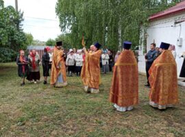 Престольный день отпраздновали в храме великомученика Георгия Победоносца села Новая Деревня