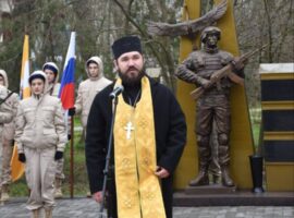 В Ипатово прошло торжественное открытие мемориала участникам СВО