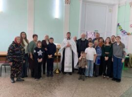 Исполняющий обязанности благочинного Курсавского округа принял участие в благотворительной ёлке