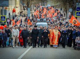 В праздник Светлого Христова Воскресения в Ставрополе прошёл традиционный Пасхальный крестный ход