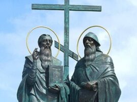 Миссионерский отдел епархии установил два билборда на въезде в краевую столицу с поздравлениями