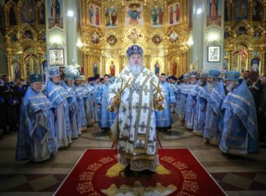 В праздник Казанской иконы Божией Матери митрополит Кирилл совершил Литургию в кафедральном соборе