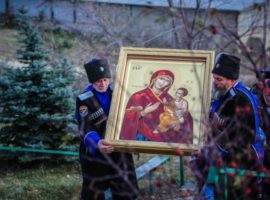 В Петропавловский мужской монастырь Светлограда доставили икону, написанную на Святой Горе Афон