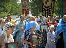 Престольный день отпраздновали в храме Казанской иконы Божией Матери города Невинномысска