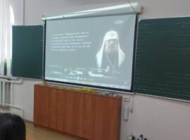 В воскресной школе храма Успения Божией Матери города Ставрополя прошел открытый урок, посвященный святителю Тихону