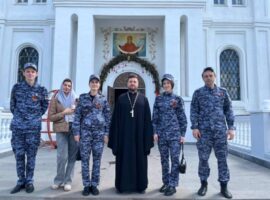 В соборе Покрова Пресвятой Богородицы города Невинномысска прошла экскурсия для сотрудников Росгвардии