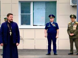 Клирик Спасо-Преображенского собора города Изобильный напутствовал призывников перед отправкой к местам несения службы в рядах Вооруженных Сил