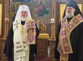 Митрополит Кирилл совершил освящение росписей и икон храма святого благоверного князя Александра Невского села Александровского