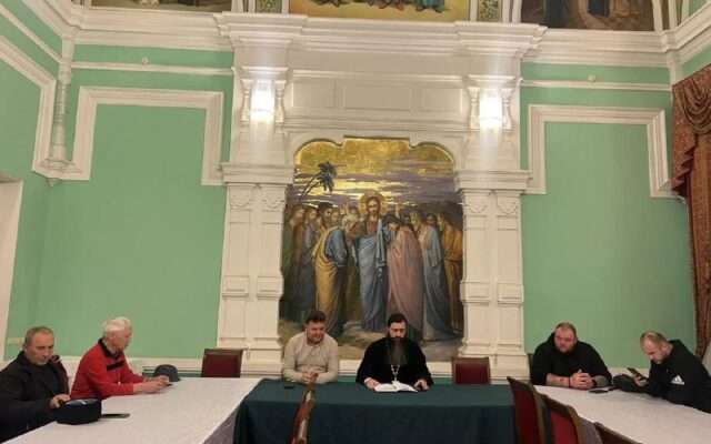 Секретарь епархиального управления провел рабочее совещание с казаками казачьих обществ города Ставрополя