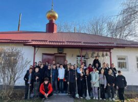 В храме великомученика Георгия Победоносца села Новая Деревня прошел традиционный осенний субботник