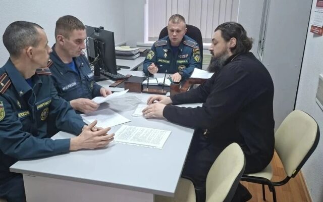 Руководитель епархиальной комиссии по взаимодействию с МЧС и ПАСС СК встретился с руководством ГУ МЧС России по Ставропольскому краю