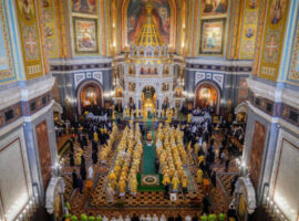 Патриаршее богослужение в Храме Христа Спасителя в 17-ю годовщину интронизации
