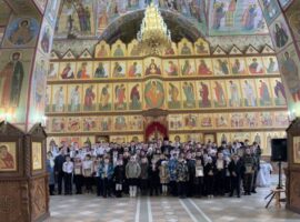 В храме Покрова Пресвятой Богородицы села Дивное прошла торжественная церемония награждения победителей районного фестиваля казачьих кадетских классов «Традиции казачества — бережно храним»