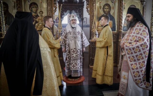 Митрополит Кирилл совершил Литургию в храме великомученика Георгия Победоносца подворья монастыря иконы Пресвятой Богородицы «Всех скорбящих Радость» в городе Михайловске