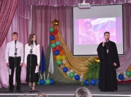 И. о. благочинного Курсавского округа поздравил студентов Курсавского регионального колледжа «Интеграл» с Днем защитника Отечества