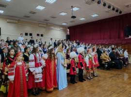 Концерт, приуроченный к открытию Года единства народов России, прошел в школе №22 города Ипатово