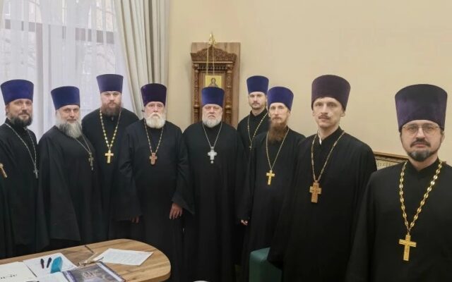 Ректор Ставропольской духовной семинарии возглавил работу заседания Административного совета