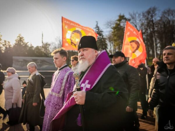 Накануне Крестопоклонной Недели Великого поста в Ставрополе прошел Крестный ход