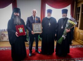 Клирики епархии поздравили председателя Думы Ставропольского края Николая Великданя с юбилеем