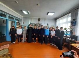 В библиотеке села Октябрьского состоялось мероприятие, приуроченное Дню православной книги