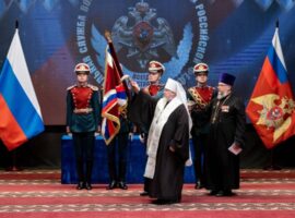 Митрополит Кирилл совершил чин освящения штандарта главнокомандующего войсками национальной гвардии в Центральном аппарате Росгвардии