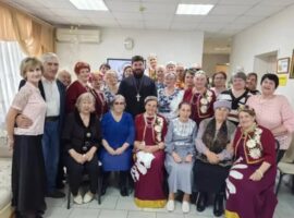 В Ипатовском ЦСОН прошел праздничный Пасхальный концерт