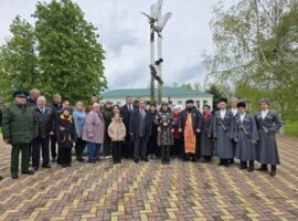Благочинный Новоалександровского округа принял участие в открытии стелы, посвящённой участникам СВО