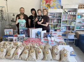 Настоятель Иверского храма города Ставрополя посетил отделение гематологии и детской онкологии краевой больницы