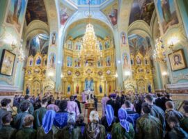 Митрополит Кирилл совершил молебен о даровании победы русскому воинству