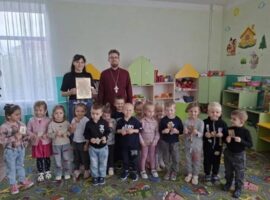 Исполняющий обязанности благочинного Курсавского округа поздравил участников и победителей пасхального конкурса поделок