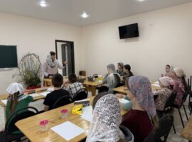 В воскресной школе храма Вознесения Господня города Ипатово прошёл мастер-класс, приуроченный к празднованию Недели святых жён-мироносиц