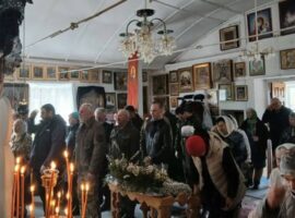 Казаки Ипатовского станичного казачьего округа совершили общее говение в храме Усекновения главы Иоанна Предтечи села Октябрьского